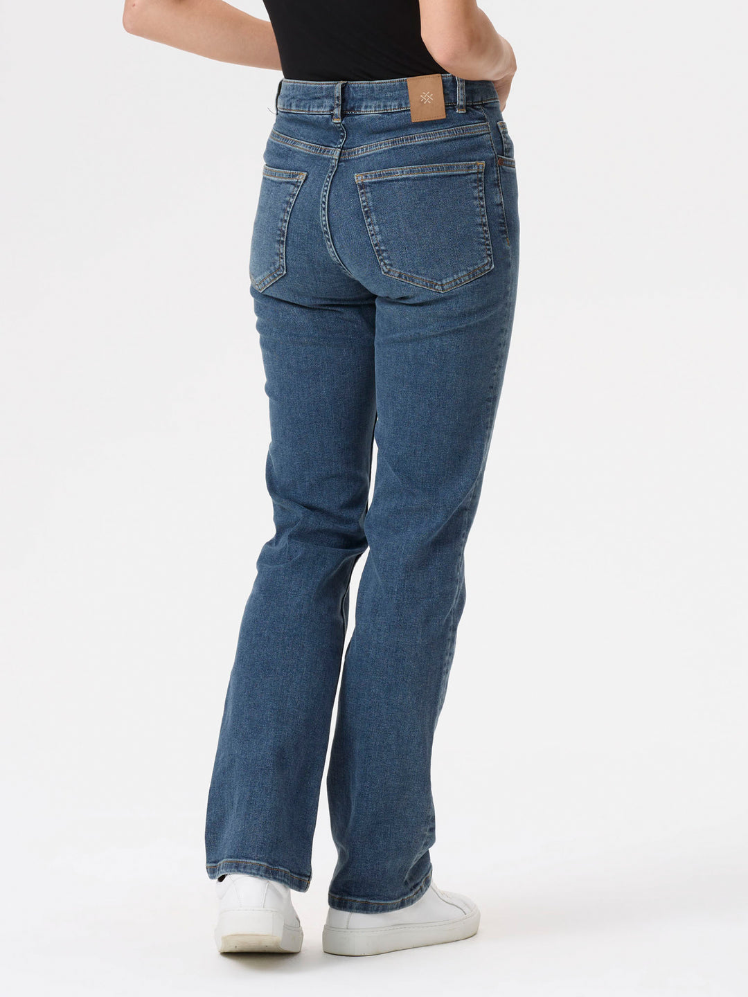 Leah Jeans