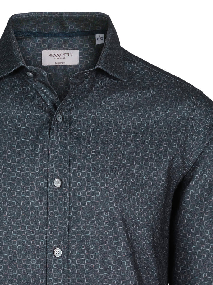 Leo Tailor Fit