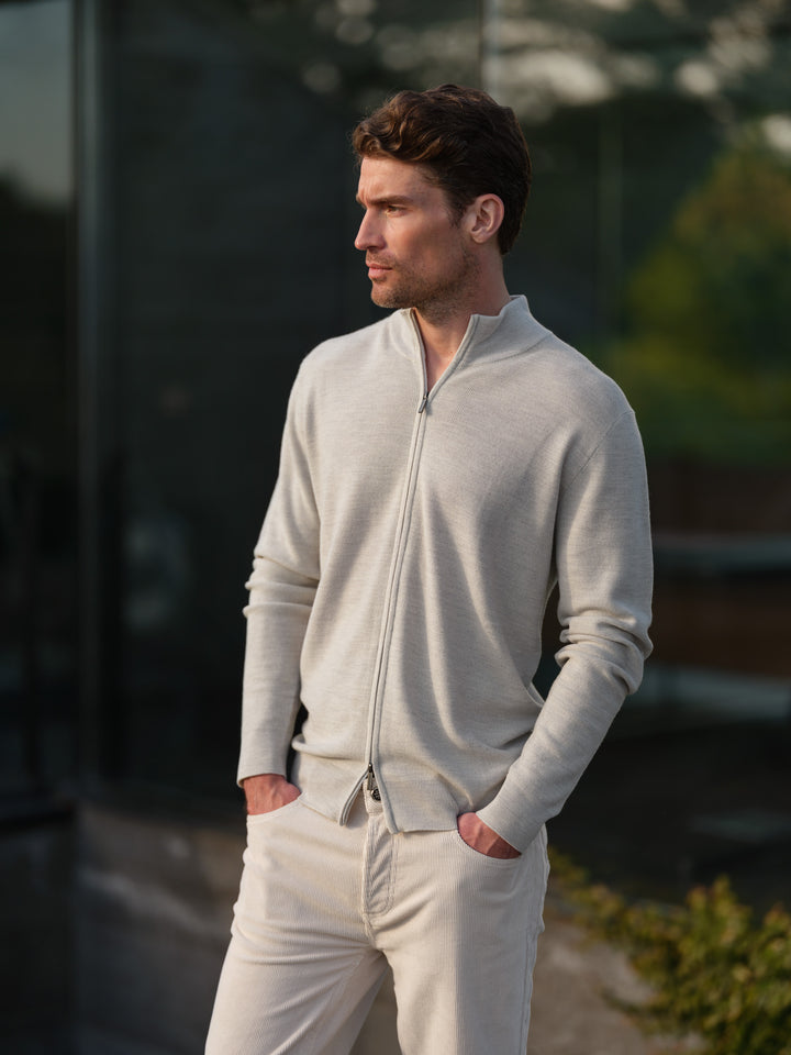 Henrik Cardigan