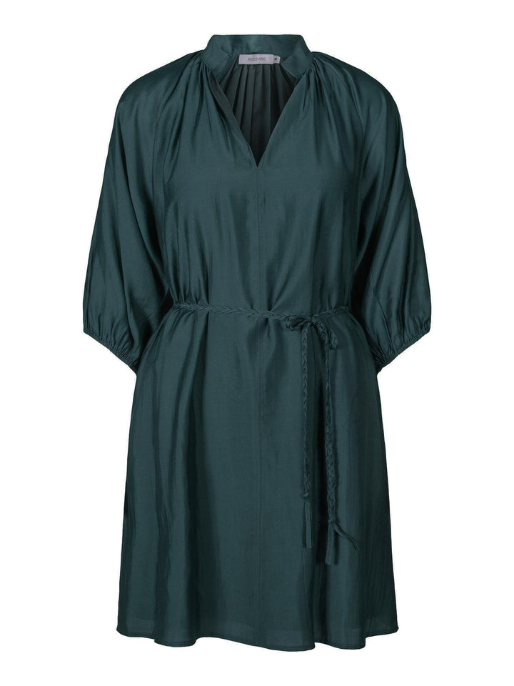 Robe Stella